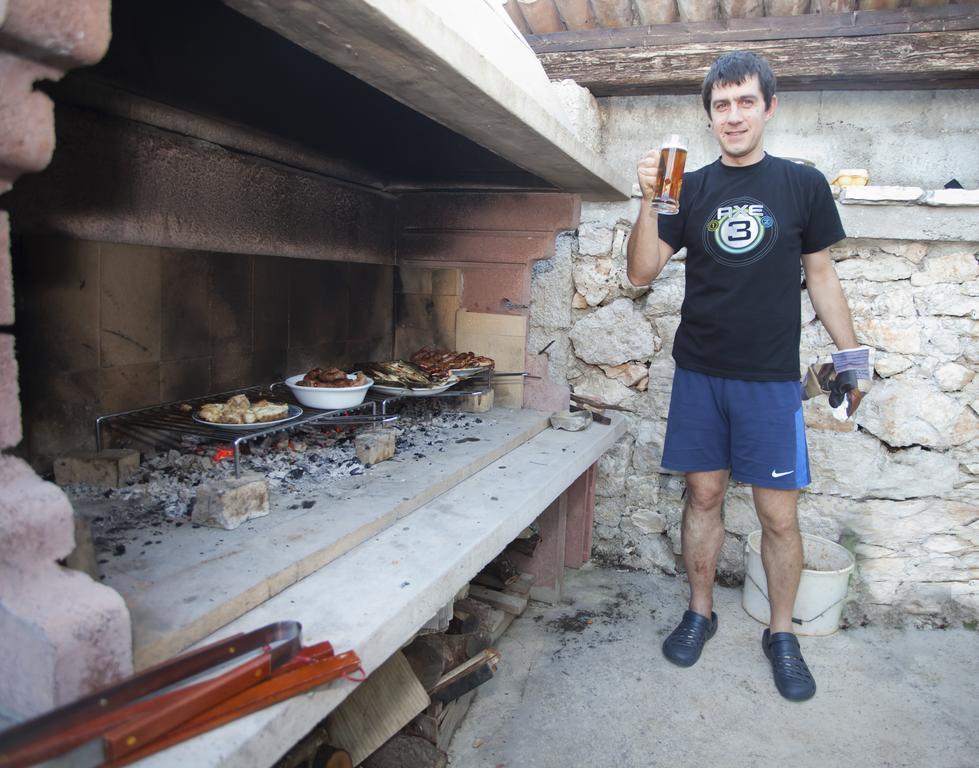 Holiday Home Stancija Becic Mugeba Zewnętrze zdjęcie